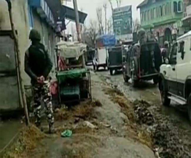 Pulwama Encounter: पुलवामा में Al-Badr के 3 आतंकी ढेर, सिंहपोरा ग्रेनेड हमले में UP निवासी समेत 6 घायल