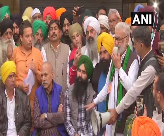 LIVE किसान आंदोलन: केंद्र का प्रस्ताव किसान संगठनों को मंजूर नहीं, दिल्ली-जयपुर व दिल्ली-आगरा हाइवे करेंगे जाम