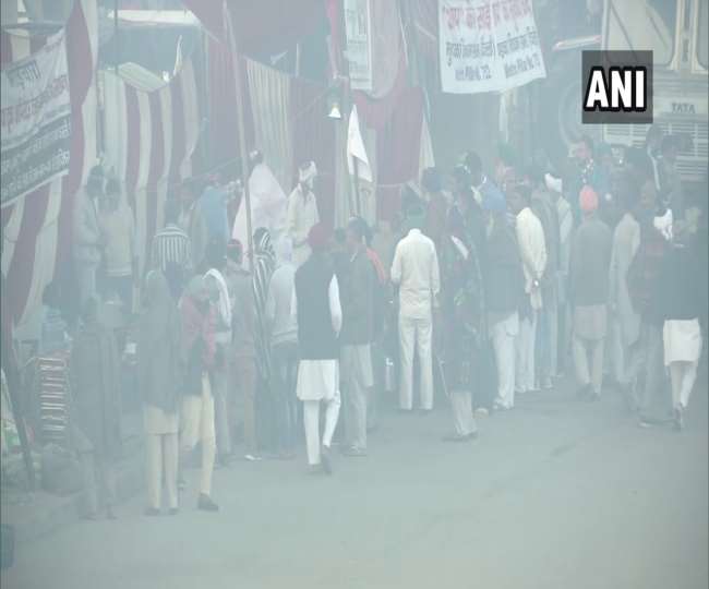 LIVE किसान आंदोलन: किसानों का प्रदर्शन लगातार 16वें दिन भी जारी, कल हाईवे जाम करेंगे प्रदर्शनकारी