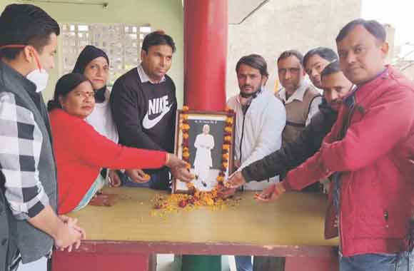 पुण्यतिथि पर चौ. यशपाल सिंह को किए श्रद्धासुमन अर्पित
