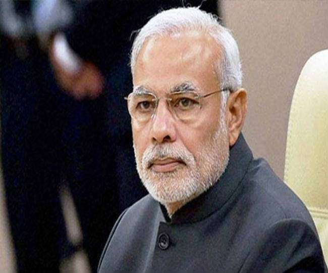 LIVE PM Modi in Gujarat: गुजरात दौरे पर पीएम नरेंद्र मोदी, दुनिया के सबसे बड़े सोलर विंड पार्क का किया शिलान्यास