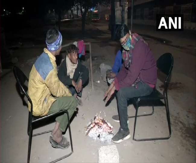 Weather Updates: उत्तर भारत के ज्यादातर राज्यों में जारी रहेगी शीतलहर,आज दिल्ली में 5 डिग्री तापमान दर्ज