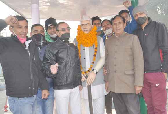 किसान दिवस के रूप में मनाई चौ. चरणसिंह की जयंती