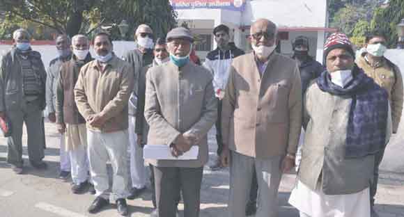 एसएसपी से मिला धीमान समाज का प्रतिनिधिमंडल