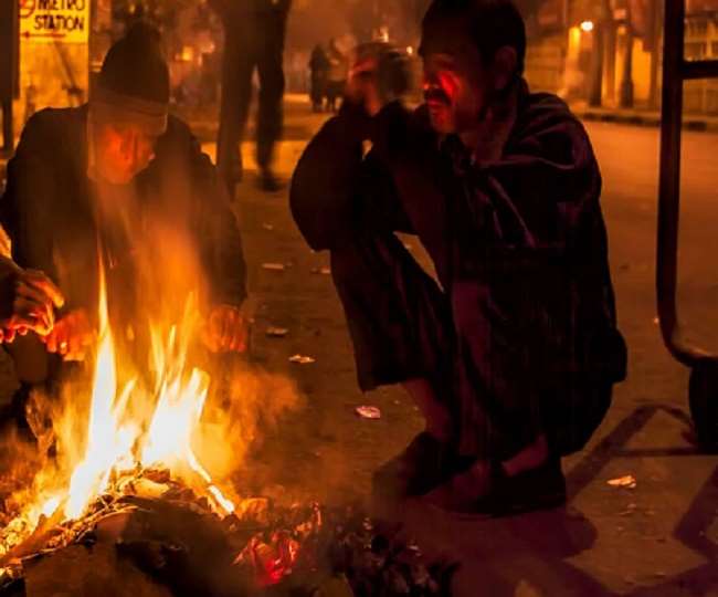 Weather Forecast Today: शीतलहर की चपेट में दिल्ली, तीन दिन तक पड़ेगी कड़ाके की ठंड, जानें- अन्य राज्यों का हाल
