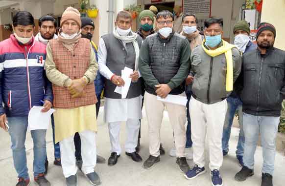 अखिल भारतीय गुर्जर महासभा के प्रतिनिधिमंडल ने सोंपा ज्ञापन