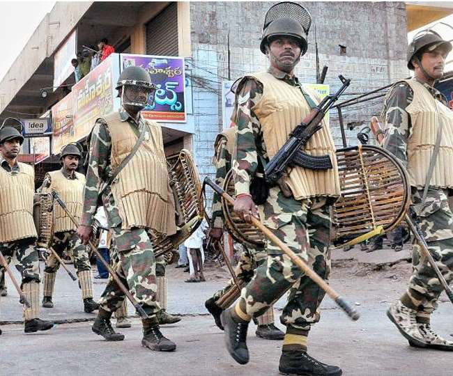 दिल्ली में नाइट कर्फ्यू, महाराष्ट्र में ड्रोन से होगी निगरानी, जानिए- अन्य राज्यों में नए साल को लेकर नियम