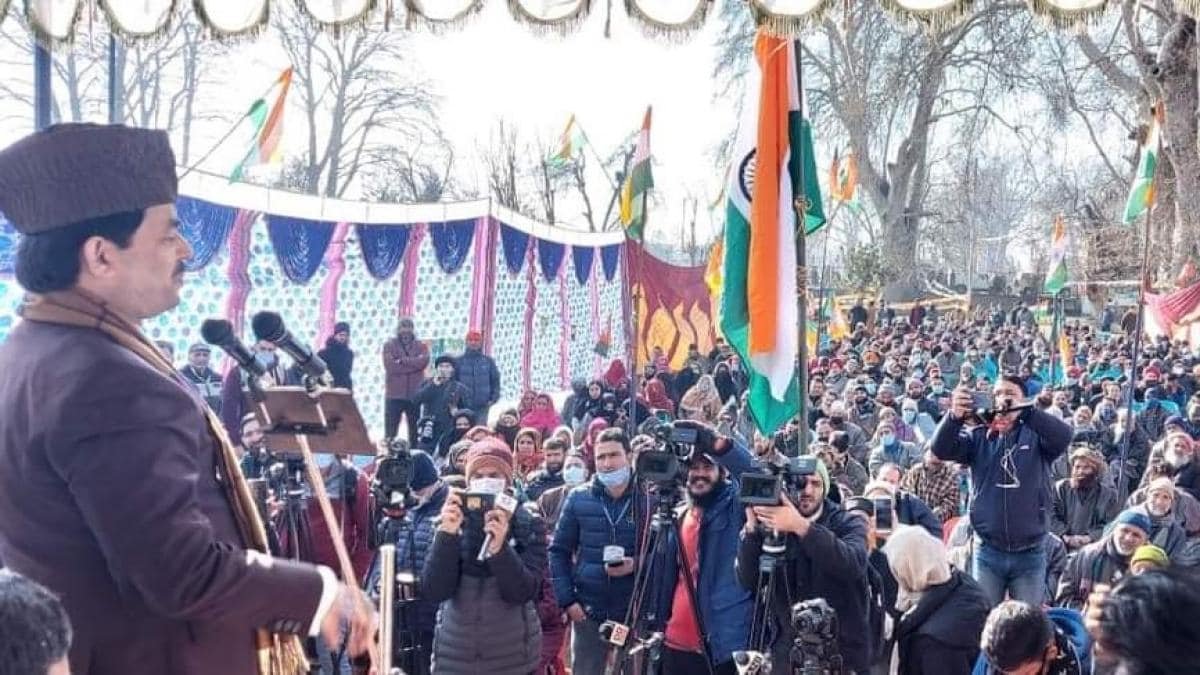 DDC चुनाव: श्रीनगर में पहली बार खिला कमल, गदगद हुई भाजपा