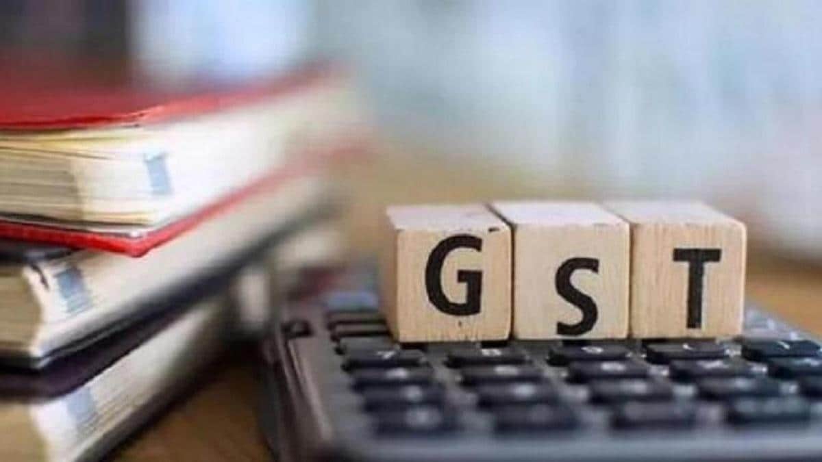 GST में फ्रॉड, दो महीने में 1 लाख 63 हजार रजिस्ट्रेशन रद्द, चार CA गिरफ्तार