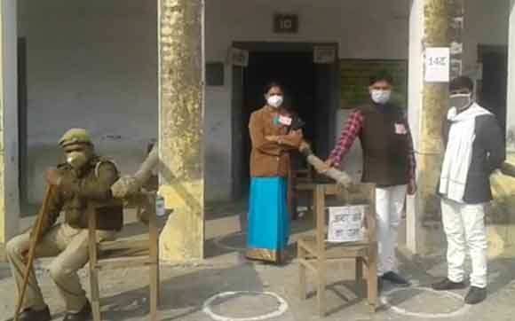 एमएलसी स्नातक चुनाव शांतिपूर्वक ढंग से हुआ सम्पन्न, मतदाताओं ने जमकर डाले वोट