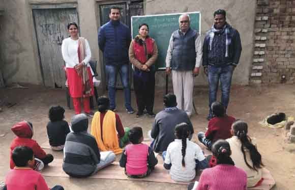 मौहल्ला पाठशाला का किया आयोजन