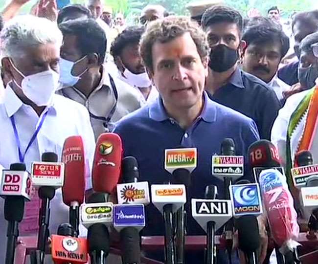 राहुल गांधी ने लगाया केंद्र पर आरोप, कहा- किसानों को खत्म करने की साजिश कर रही सरकार