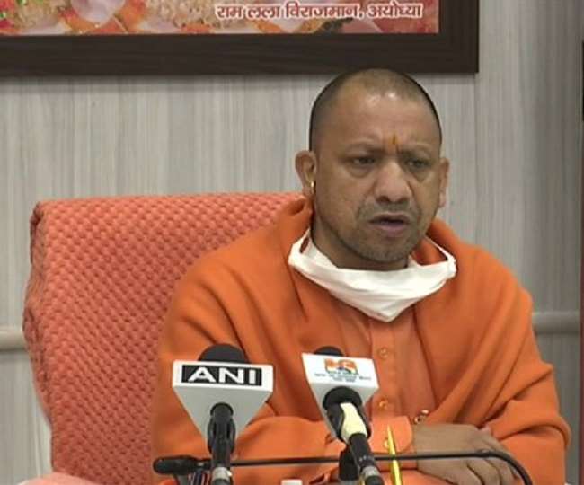 Jhansi Strawberry Festival: बुंदेलखंड में घर की छत से शुरू हुआ स्ट्रॉबेरी का उत्पादन, दृढ़ इच्छाशक्ति से सब संभव: मुख्यमंत्री