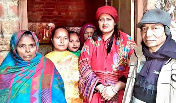 गरीब व बेसहारा लड़कियों की शादी के लिए प्रदान की धनराशि