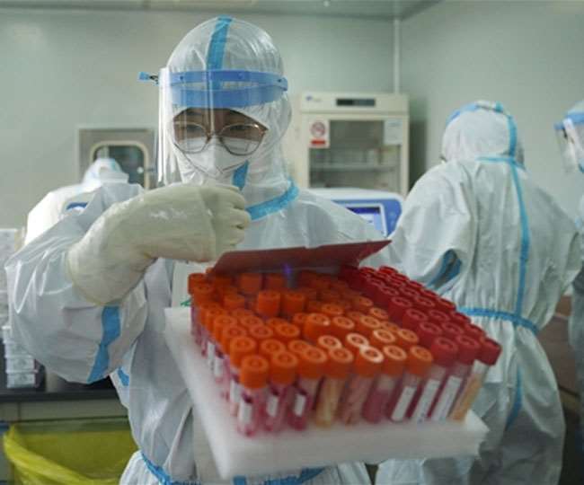 COVID-19 in India: 10 हजार से कम आए नए मामले, 20 लाख से अधिक लोगों को मिल चुकी वैक्सीन की खुराक