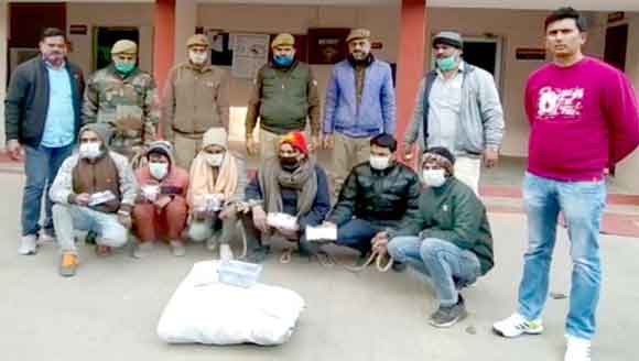 अशोभनीय रिंगटोन लगाने पर भड़के भाकियू कार्यकर्ता, थाने में दी तहरीर
