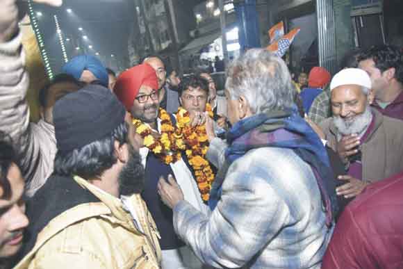 कांग्रेस प्रदेशाध्यक्ष का कार्यकर्ताओं ने किया ऐतिहासिक स्वागत