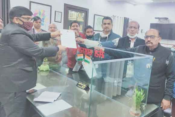 हॉस्पिटल व शारदा नगर पुलों पर सुबह-शाम बड़े वाहन प्रतिबंधित करने की मांग