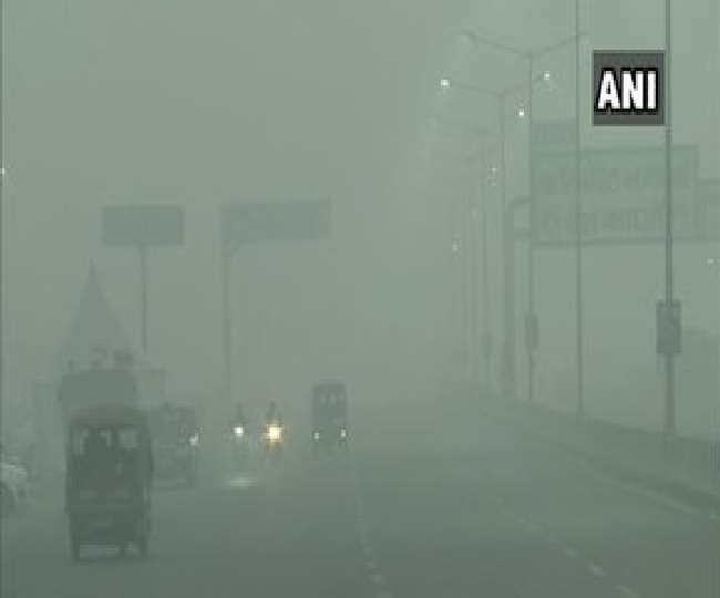 Weather Updates: कोहरे से ढकी दिल्ली, जानें यूपी, बिहार, हरियाणा, उत्तराखंड सहित इन राज्यों का ताजा मौसम का हाल