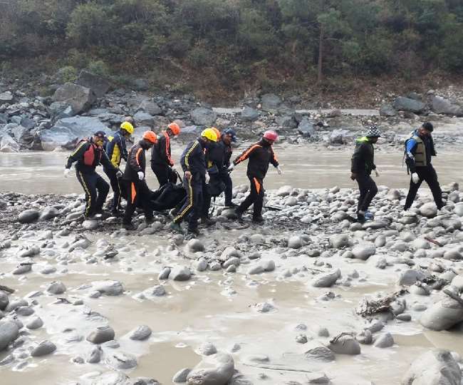 LIVE Uttarakhand Glacier Burst: चमोली आपदा में लखीमपुर खीरी के इस युवक की हुई शिनाख्त, अब तक मिले चुके हैं 33 शव