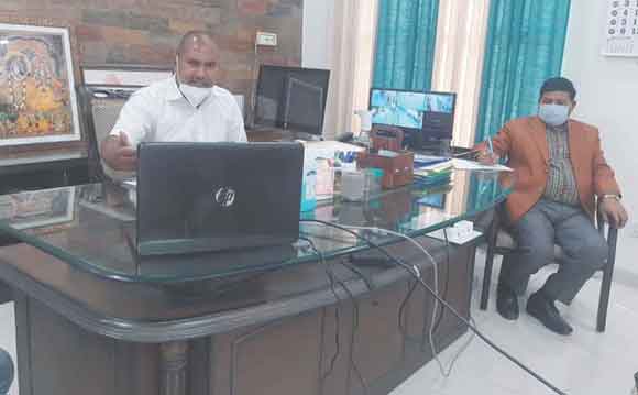 नारी सुरक्षा और स्वावलम्बन के लिए प्रशासन पूरी तरह से मुस्तैद: मण्डलायुक्त