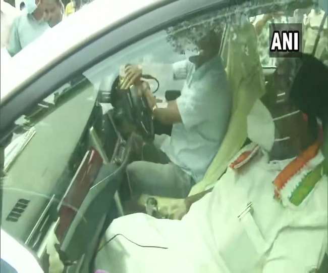 पुडुचेरी: मुख्यमंत्री नारायणसामी ने दिया इस्तीफा, नहीं बचा पाए दक्षिण में कांग्रेस का इकलौता किला