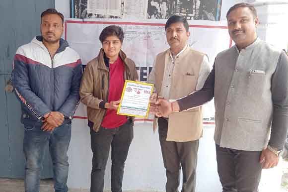 शिविर में 90 रक्तदाताओं ने किया स्वैच्छिक रक्तदान