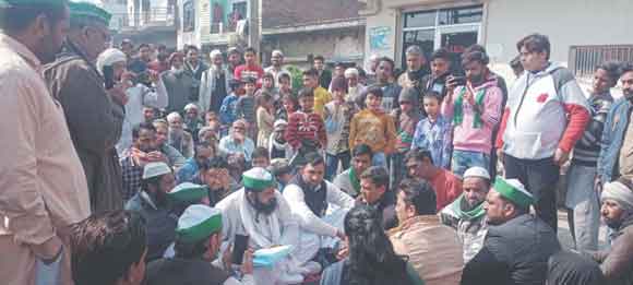 उपभोक्ताओं के शोषण के खिलाफ भाकियू बेदी ने किया बिजलीघर का घेराव