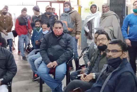 दुर्घटना ग्रस्त वाहन के पास जाने से पहले चार बातों का ध्यान रखें: कपिल देव सिंह