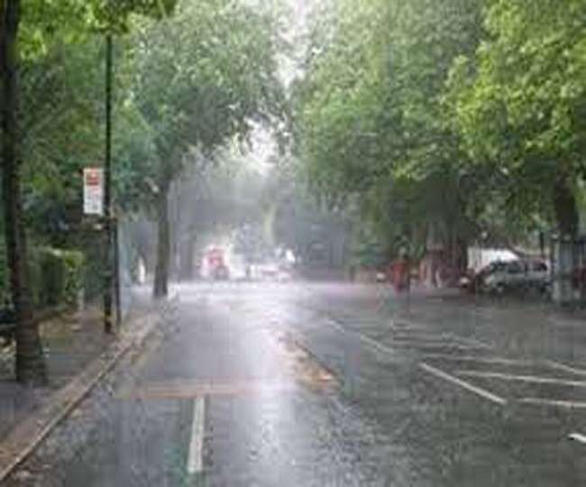 Weather Alert: तेजी से बदल रहा है मौसम, इन राज्यों में भारी बारिश की चेतावनी