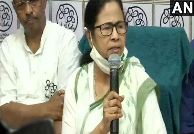 Bengal Assembly Elections: बंगाल में तृणमूल के सभी 291 उम्मीदवारों के नामों का एलान, नंदीग्राम से चुनाव लड़ेंगी ममता बनर्जी