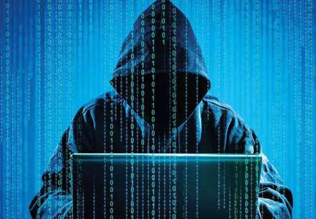 Cyber attacks: अमेरिका के तीस हजार से ज्यादा संगठनों पर साइबर हमले