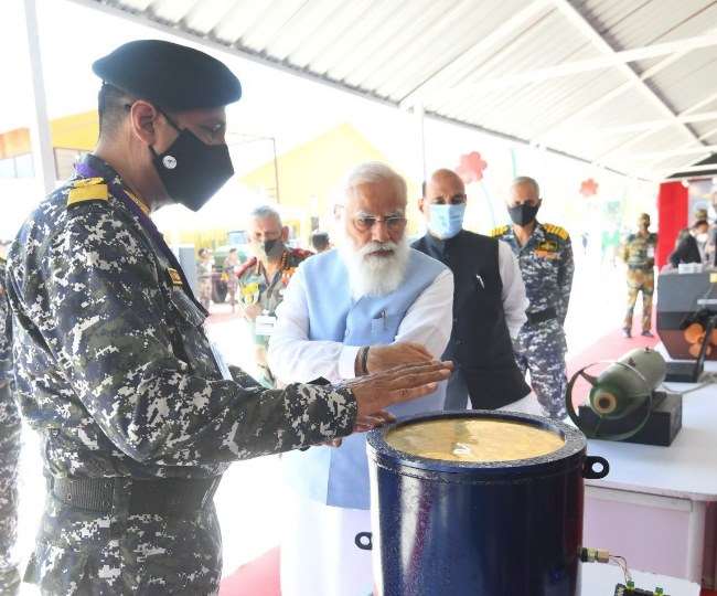 सैन्य कमांडरों के सम्मेलन में पीएम मोदी ने उत्तरी सीमा पर सशस्त्र बलों के दृढ़ संकल्प को सराहा, जानें क्या कहा