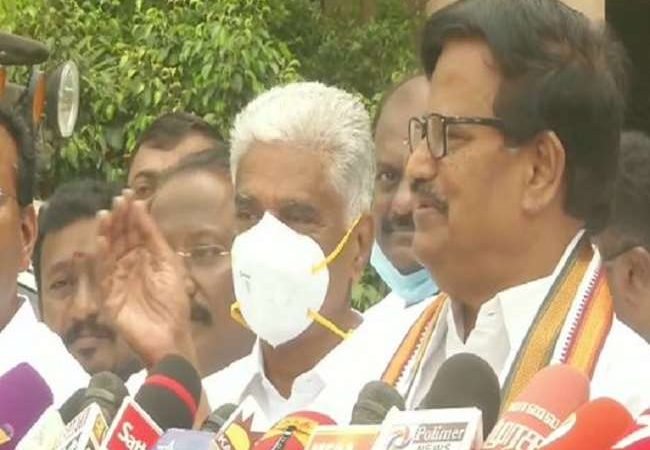 Tamil nadu elections 2021: तमिलनाडु में 25 सीटों पर चुनाव लड़ेगी कांग्रेस, पिछली बार से काफी कम