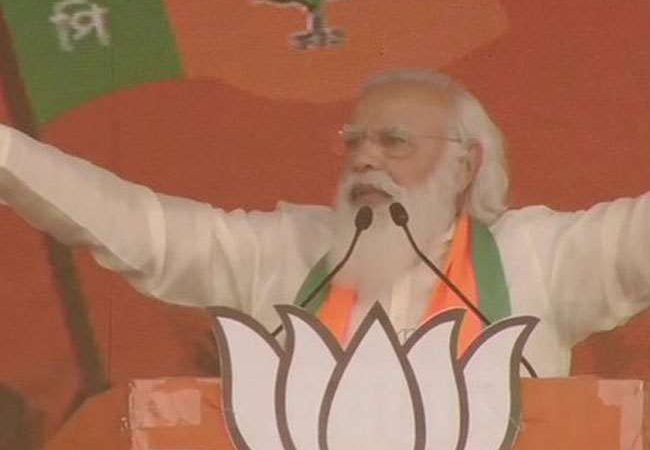 LIVE: ब्रिगेड ग्राउंड में रैली संबोधित कर रहे प्रधानमंत्री मोदी, बोले- बंगाल में हर क्षेत्र में भारत का गौरव बढ़ाया