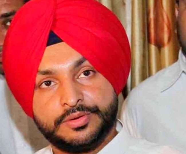 कृषि कानूनों पर सरकार के खिलाफ नारे लगाने वाले रवनीत सिंह बिट्टू होंगे लोकसभा में कांग्रेस के नेता, जानिए क्या है वजह