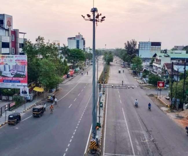 कोरोना रिटर्न : पंजाब में बोर्ड परीक्षाएं टली, नागपुर समेत देश के कई हिस्‍सों में लॉकडाउन, दिग्‍गज हस्तियों ने किया आगाह