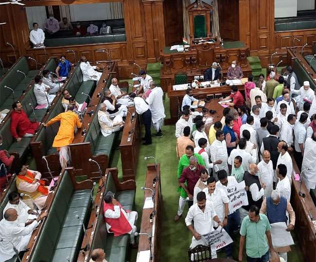 बिहार विधानसभा में मर्यादा भूला विपक्ष, हंगामा व मारपीट के बीच शर्मसार हुआ लोकतंत्र