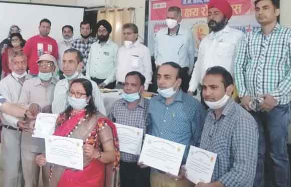 जिलाधिकारी ने किया टीबी नोटिफिकेशन बढ़ाने का आह्वान