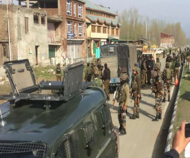 Jammu Kashmir: श्रीनगर के लावेपोरा में आतंकी हमला, सीआरपीएफ के दो जवान शहीद, दो घायल
