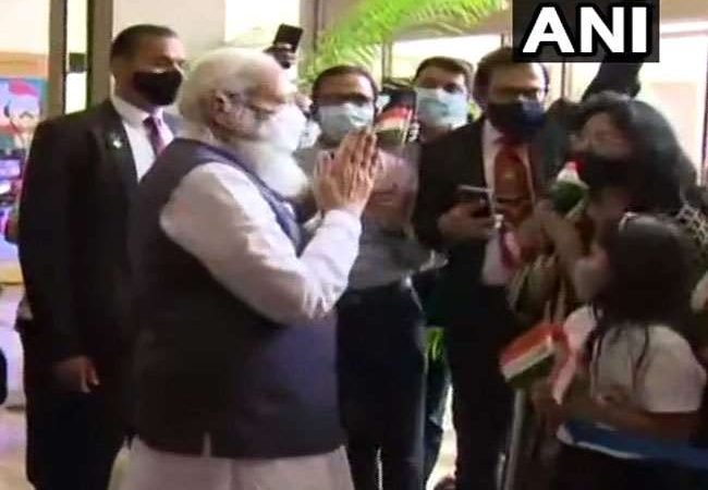 PM Modi in Bangladesh: ढाका में प्रधानमंत्री मोदी ने दाउदी बोहरा समुदाय से की मुलाकात