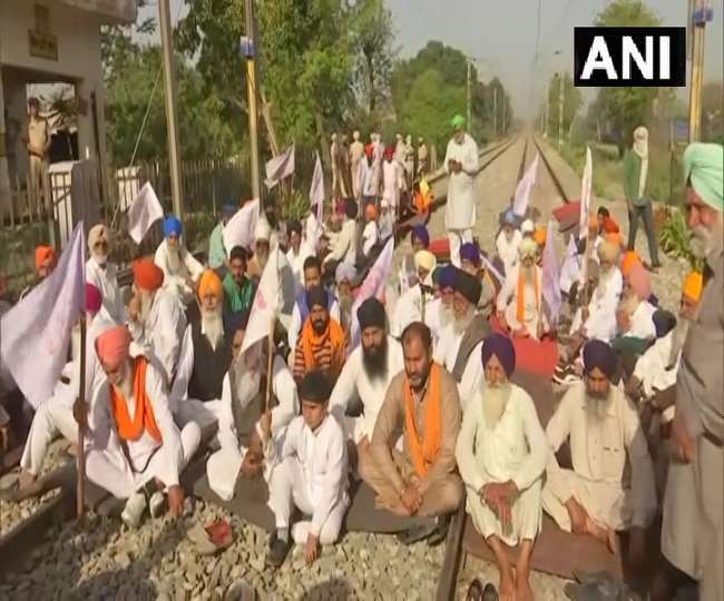 Farmers protest Bharat Bandh live updates: भारतीय रेलवे ने बताया- कितनी ट्रेनें प्रभावित और कितनी हुई रद, जानें