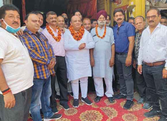 निरंकारी बने व्यापार मंडल के अध्यक्ष