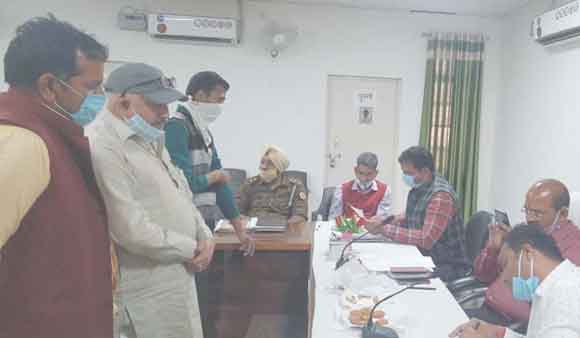 तहसील समाधान दिवस में एडीएमएफ ने सुनी समस्याएं