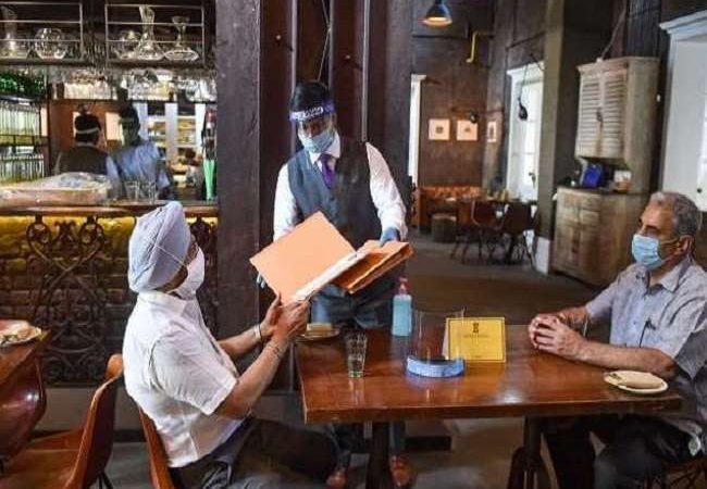 दिल्ली में अब मांस की दुकानों और रेस्तरां के बाहर ‘झटका’ और ‘हलाल’ का बोर्ड लगाना होगा अनिवार्य