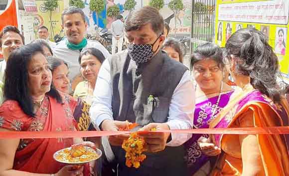 महिलाओं के योगदान के बिना समाज का विकास संभव नहीं: नगरायुक्त