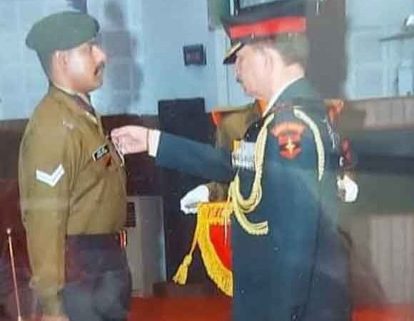 सेना के जवान को मिला सेना पदक, दो आतंकियों को किया था ढ़ेर – गांव रणखंडी में खुशी की लहर