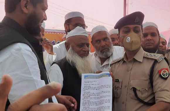 देवबंद में वसीम रिजवी के खिलाफ जमीयत का जोरदार प्रदर्शन