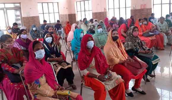 महिला दिवस पर उत्कृष्ट कार्य करने वाली महिलाएं सम्मानित