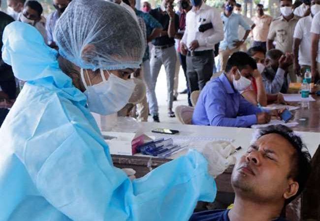 India Coronavirus News: बीते 24 घंटे में 89 हजार से ज्यादा केस मिल, 714 लोगों की मौत